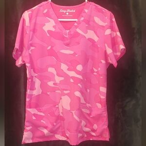Women's Easy Stretch Size Medium Scrub Top.